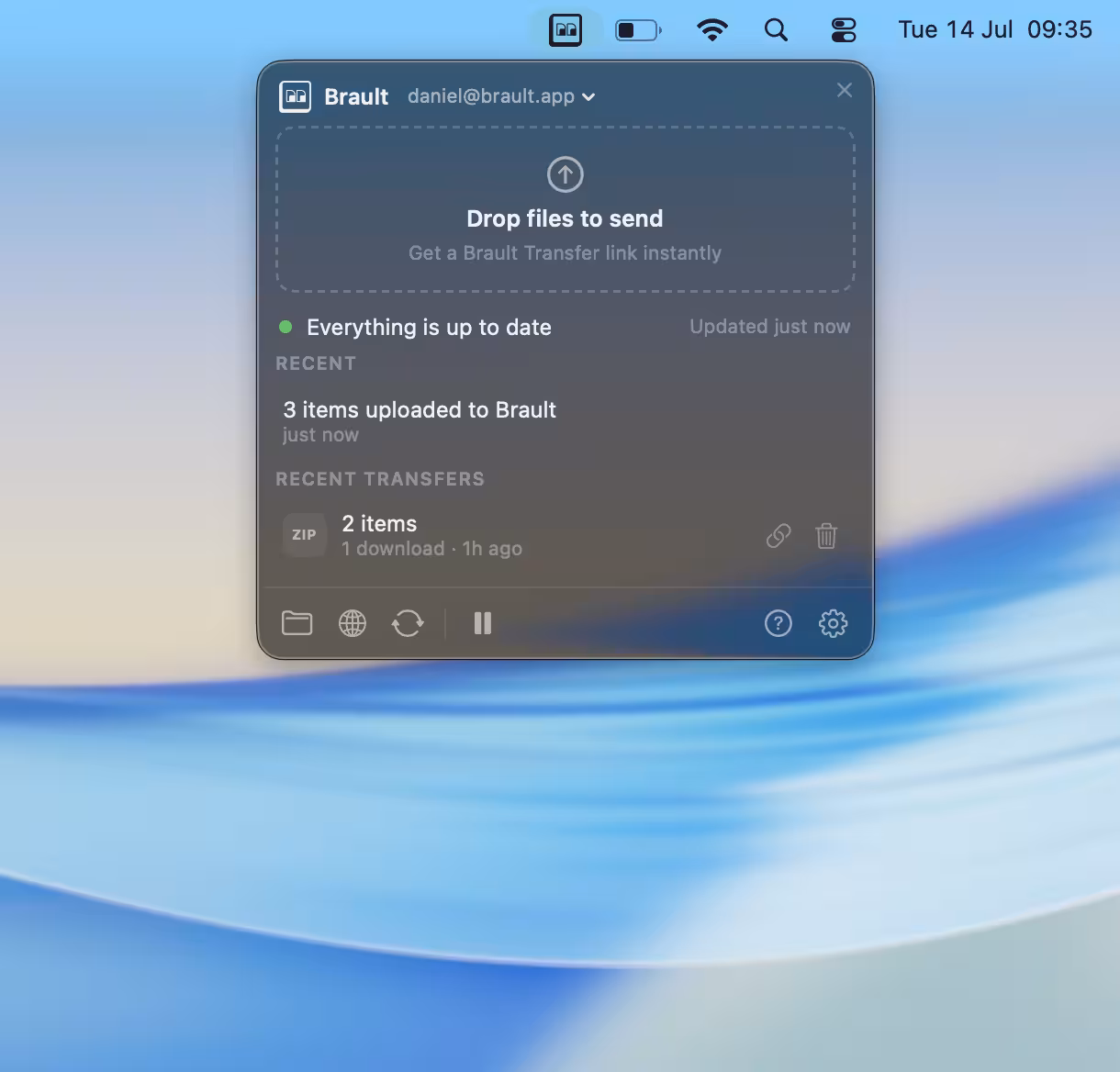 The Brault Desktop for Mac menu bar panel with recent transfers, sync status, and conflict alerts